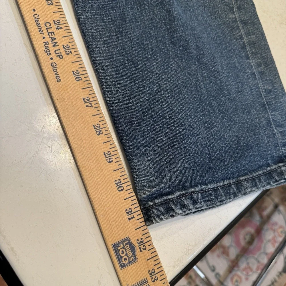 IZOD‎ Men's Comfort Stretch Straight Fit Jean 36x32 ( 38x31.5) Blue Denim Jeans